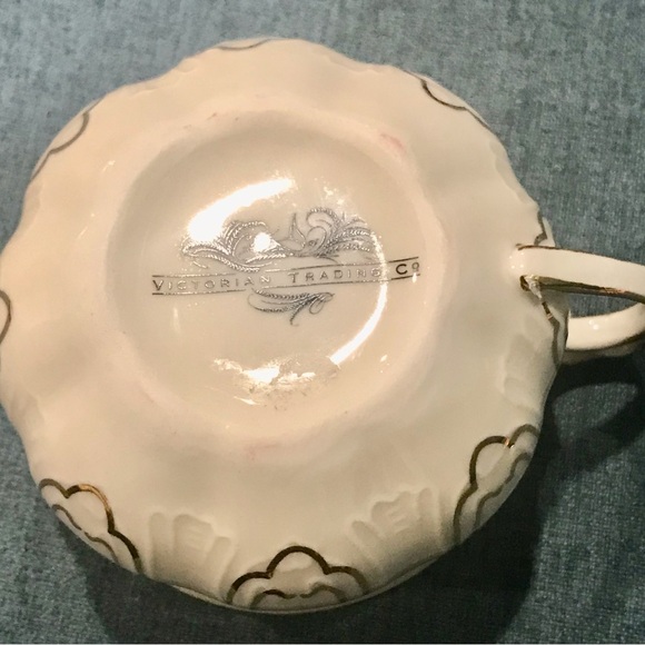 Victorian Style Ornate Tea Cup, NWT - Picture 4 of 5